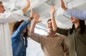 Gyors Reagálás és Magas Szintű Támogatás